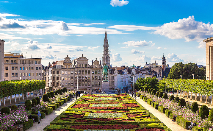 Investing in Brussels: the demographic comparison